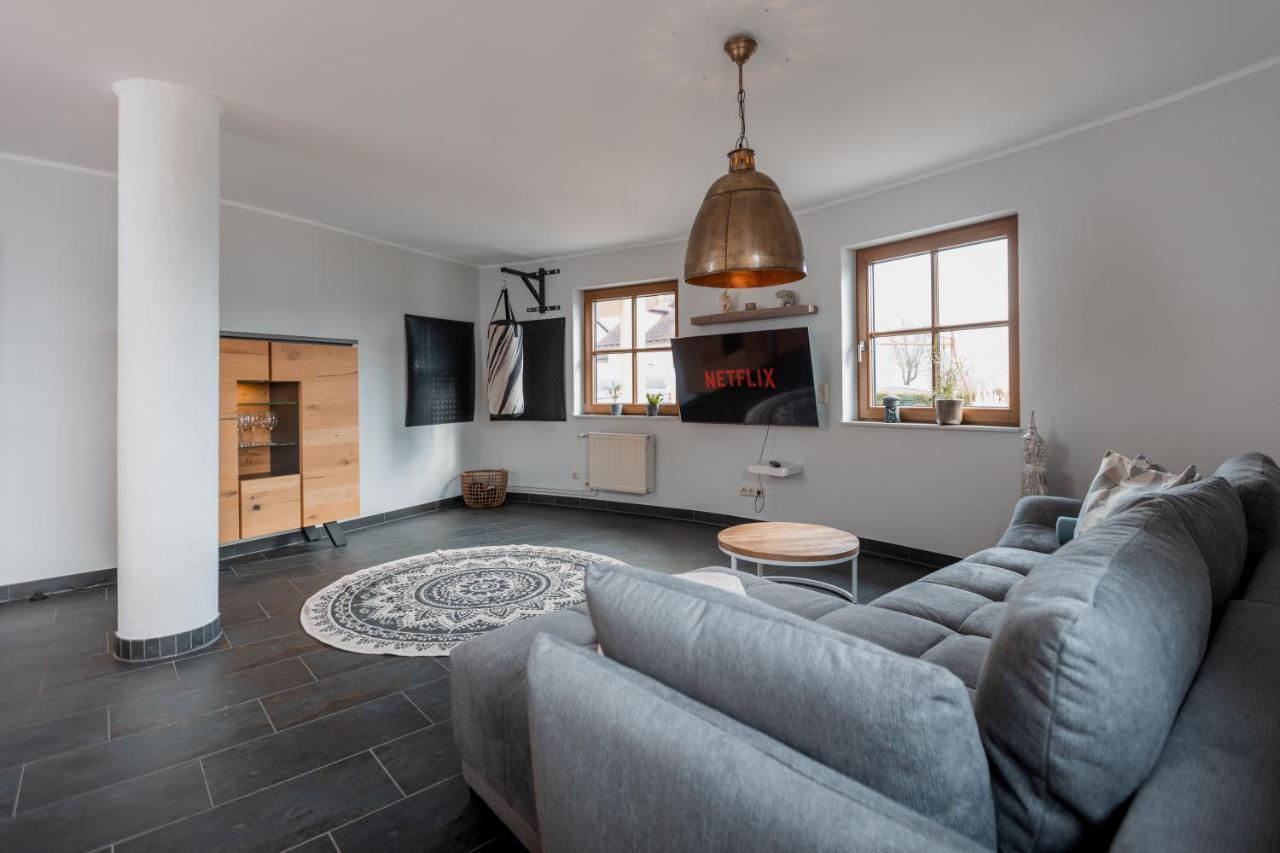 Erholung In Der Natur In Moselnahe, King Size Bett, Netflix, Waschmaschine, Trockner Bengel Exterior photo